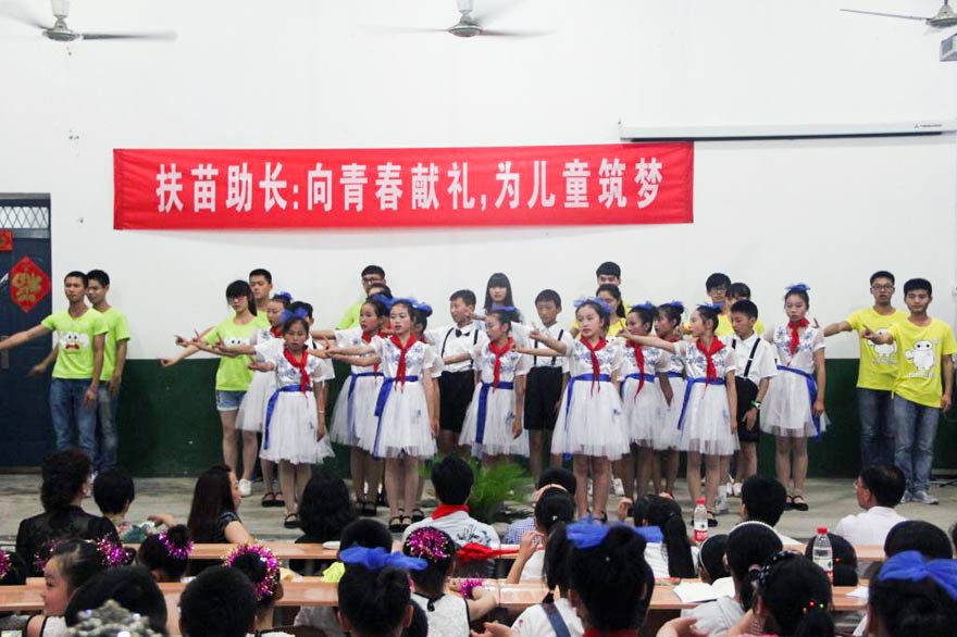 ־Ը�ߞ麢�ӂ��e�k�ˡ��������L��������ˇ�R��������С���т�ͬ�_(t��i)�����ք�(sh��)�衶�ж����ġ���