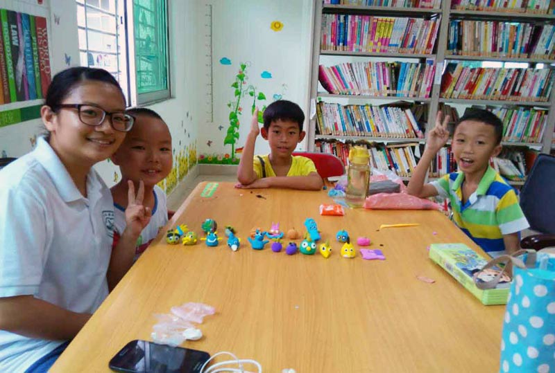 ꠆T�ֺýM�M(j��n)�����F(xi��n)������Ȼ��С���т���������˼�����꠆T��һ�������һ�������Ͱ�׃����Ʒ