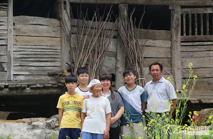 �Ĵ��r(n��ng)�I(y��)��W(xu��)��İ�F(tu��n)�(du��)���l(xi��ng)��������ȫ�Ҹ���4��