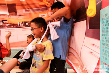 �Έ@��(hu��)����С�����ݾ�ģ�M������