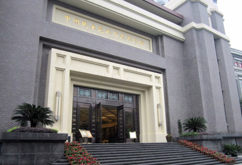 ��ǰ��������W(w��ng)ӛ�ߺ͏�(qi��ng)��Փ���W(w��ng)�ѽM�ɵġ����Қvʷӛ�����ѿ���(zh��n)Ӣ�ҡ���ӣ��ؑcվ��С����������Ї������h�ɚvʷ����^���^��