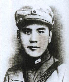 �����壨1902.7.4��1938.4.22������������Ӣ�ۡ���ܰɽ���|�����(y��ng)������(gu��)�����܊�܊�T����2܊6�����L(zh��ng)�������܏��W(xu��)����Ҋ(ji��n)��ί�΅��c��������׃��׽�Y�Є�(d��ng)��1938������������S�Rռɽ�ڃ�(n��i)�ɹŰ��^�й��(y��ng)�h�t�͗U�Ӵ��c��܊�^��Ѫ��(zh��n)��4��22���������岻�������������܊�����׼�(j��)�����������������������������e����׷�����(hu��)��1961�꣬���ʡ��������׷�J(r��n)������������ʿ��2014��9������(j��ng)�h��������(gu��)��(w��)Ժ����(zh��n)�������屻����������������300����������Ӣ�Һ�Ӣ��Ⱥ�w�����