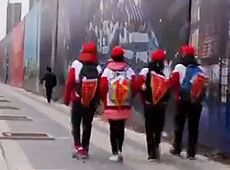 �ЌW(xu��)��ͽ��300����h(hu��n)������