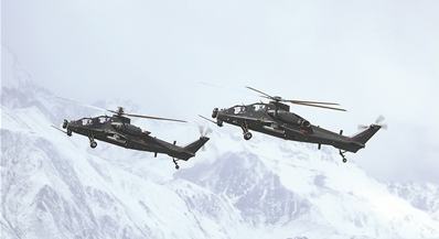 西藏軍區(qū)某旅組織飛行訓(xùn)練